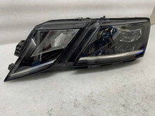 Laden Sie das Bild in den Galerie-Viewer, Frontscheinwerfer Skoda Octavia III 5E1941015F LED Links Scheinwerfer Headlight SCH6854386627ez