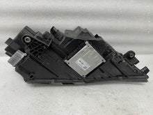 Laden Sie das Bild in den Galerie-Viewer, Frontscheinwerfer Skoda Octavia III 5E1941015F LED Links Scheinwerfer Headlight SCH6854386627ez