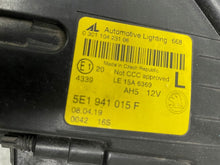 Laden Sie das Bild in den Galerie-Viewer, Frontscheinwerfer Skoda Octavia III 5E1941015F LED Links Scheinwerfer Headlight SCH6854386627ez
