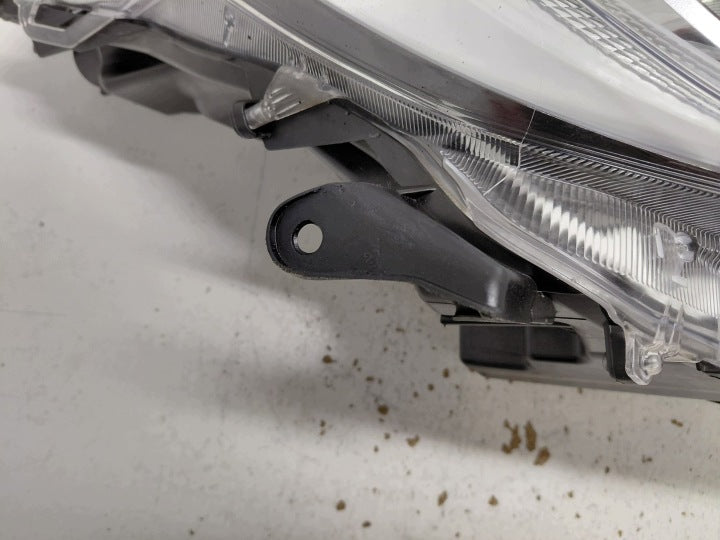 Frontscheinwerfer Toyota Yaris K0-8EU Rechts Scheinwerfer Headlight SCH6861079377gd