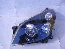 Laden Sie das Bild in den Galerie-Viewer, Frontscheinwerfer Opel Astra 93178639 Xenon Ein Satz Scheinwerfer Headlight SCH6864571767le