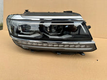 Laden Sie das Bild in den Galerie-Viewer, Frontscheinwerfer VW Tiguan Allspace 5NN941082 Full LED Rechts Headlight SCH6867698117cm