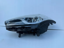Laden Sie das Bild in den Galerie-Viewer, Frontscheinwerfer Hyundai I I40 92101-3Z100 0012610136 Links Headlight SCH6869015161lc