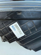 Laden Sie das Bild in den Galerie-Viewer, Frontscheinwerfer Hyundai I I40 92101-3Z100 0012610136 Links Headlight SCH6869015161lc