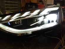 Load image into Gallery viewer, Frontscheinwerfer Audi A4 W0941033D LED Links Scheinwerfer Headlight SCH6871937939rb
