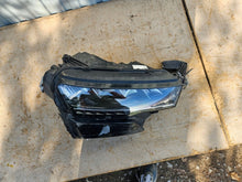 Laden Sie das Bild in den Galerie-Viewer, Frontscheinwerfer Skoda Karoq 57B941010 LED Rechts Scheinwerfer Headlight SCH6872502272xu