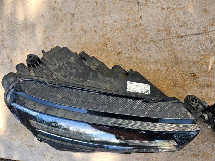 Frontscheinwerfer Skoda Karoq 57B941010 LED Rechts Scheinwerfer Headlight SCH6872502272xu
