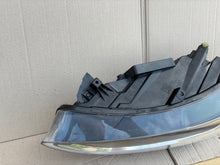 Laden Sie das Bild in den Galerie-Viewer, Frontscheinwerfer Ford Focus NX7B-13E015-CD Links Scheinwerfer Headlight SCH6875104786lh