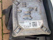 Laden Sie das Bild in den Galerie-Viewer, Frontscheinwerfer Iveco I 5801745452 Rechts Scheinwerfer Headlight SCH6877658273ca