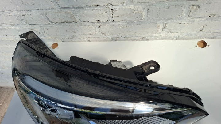 Frontscheinwerfer Renault Clio I V 260102407R Rechts Scheinwerfer Headlight SCH6879286607ze