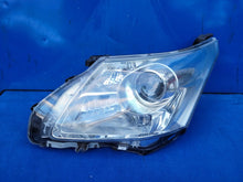 Laden Sie das Bild in den Galerie-Viewer, Frontscheinwerfer Toyota Avensis 81158-05310 Links Scheinwerfer Headlight SCH6881667937vl