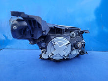 Laden Sie das Bild in den Galerie-Viewer, Frontscheinwerfer Toyota Avensis 81158-05310 Links Scheinwerfer Headlight SCH6881667937vl