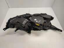 Laden Sie das Bild in den Galerie-Viewer, Frontscheinwerfer Nissan Qashqai III J12 100-8D02J Full LED Links Headlight SCH6882741782md