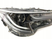 Laden Sie das Bild in den Galerie-Viewer, Frontscheinwerfer Toyota Corolla 81110-02S70 LED Rechts Scheinwerfer Headlight SCH6888366182vt