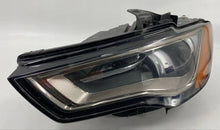 Laden Sie das Bild in den Galerie-Viewer, Frontscheinwerfer Audi A3 8V0941005B Links Scheinwerfer Headlight SCH6888468568xb