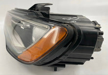 Laden Sie das Bild in den Galerie-Viewer, Frontscheinwerfer Audi A3 8V0941005B Links Scheinwerfer Headlight SCH6888468568xb