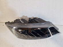 Laden Sie das Bild in den Galerie-Viewer, Frontscheinwerfer Skoda Fabia I 900667486V1941016 Rechts Scheinwerfer Headlight SCH6892612771hc
