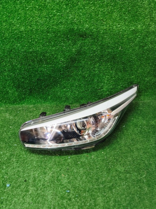 Frontscheinwerfer Kia Ceed 92101A2220 Links Scheinwerfer Headlight SCH6894047115qy