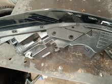 Load image into Gallery viewer, Frontscheinwerfer Hyundai Elantra VII 92180-AA200 LED Links Headlight SCH6903284876lg