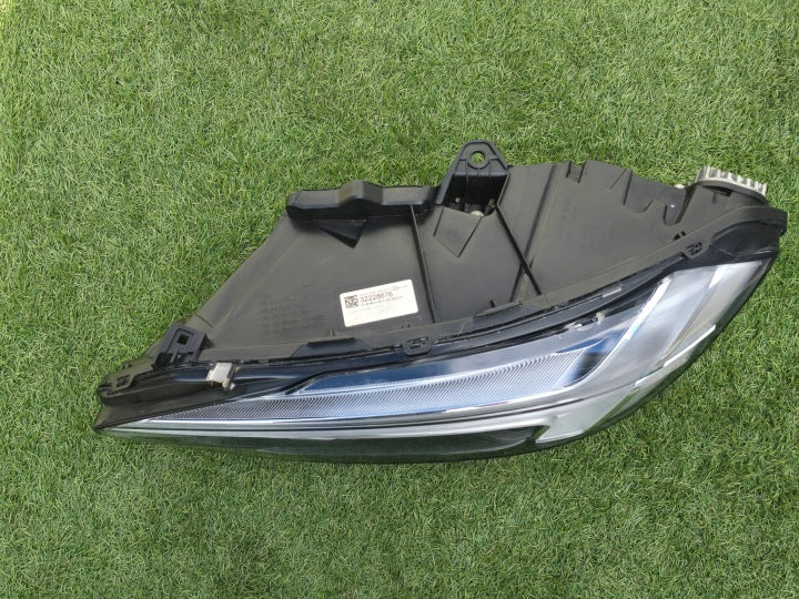 Frontscheinwerfer Volvo S90 V90 32228676 LED Links Scheinwerfer Headlight SCH6906626507lj