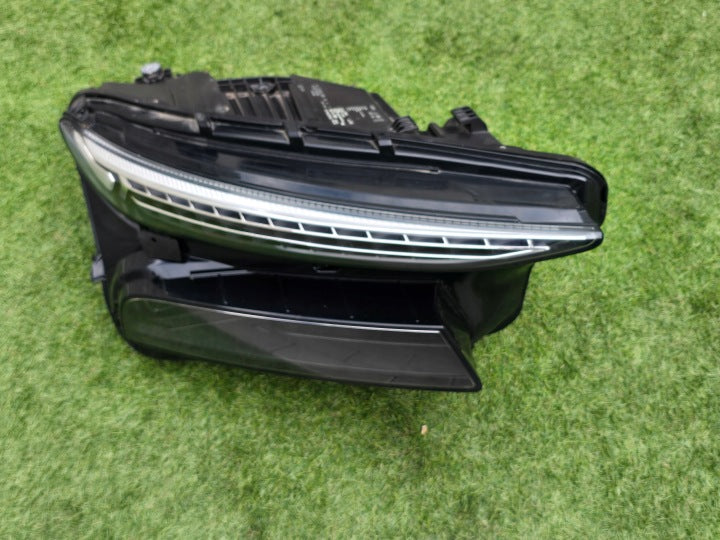 Frontscheinwerfer Audi E-Tron 85E941040R Rechts Scheinwerfer Headlight SCH6909219142vj