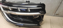 Laden Sie das Bild in den Galerie-Viewer, Frontscheinwerfer Renault 260109229R LED Rechts Scheinwerfer Headlight SCH6910121987nz