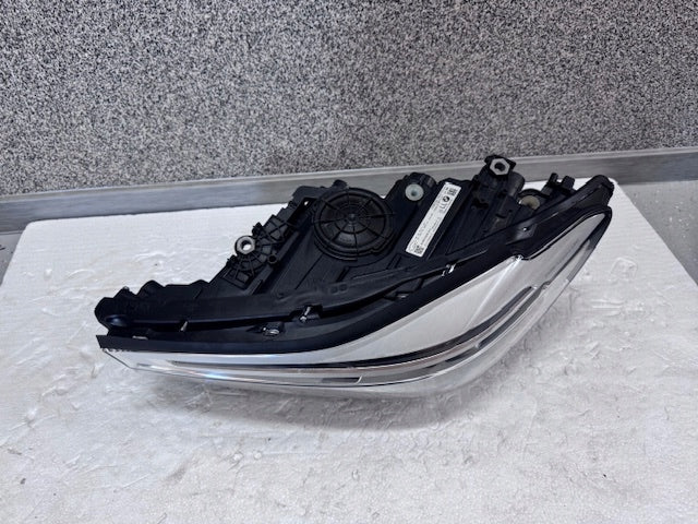Frontscheinwerfer BMW 6 G32 8497225-04 Links Scheinwerfer Headlight SCH6915843803gf