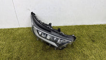 Load image into Gallery viewer, Frontscheinwerfer Toyota V 81110-0R162 LED Rechts Scheinwerfer Headlight SCH6917443370bx