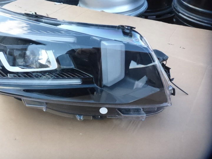 Frontscheinwerfer Opel Zafira C Vivaro 9847201080 LED Rechts Headlight SCH6920215531pu