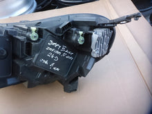 Laden Sie das Bild in den Galerie-Viewer, Frontscheinwerfer Opel Zafira C Vivaro 9847201080 LED Rechts Headlight SCH6920215531pu