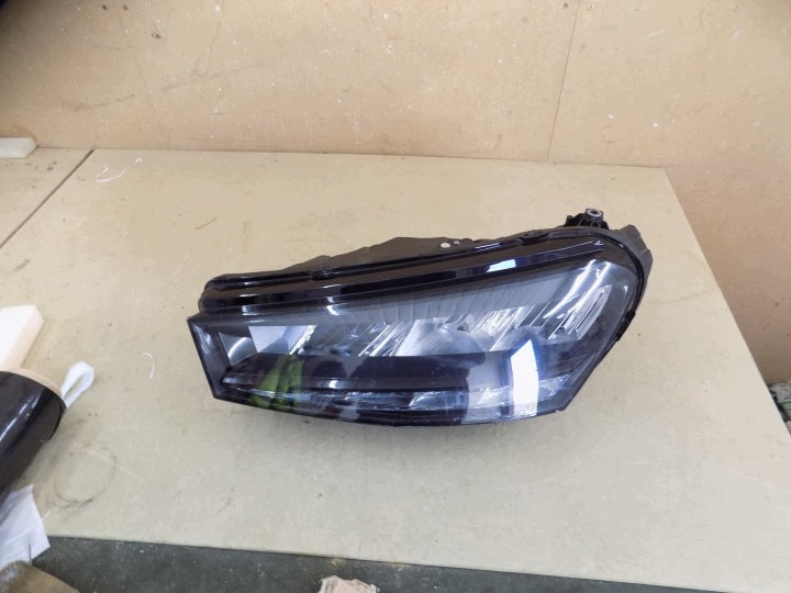 Frontscheinwerfer Skoda Fabia IV 6VB941015 Links Scheinwerfer Headlight SCH6926909738ym