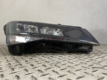 Laden Sie das Bild in den Galerie-Viewer, Frontscheinwerfer Skoda Superb III 3V1941016C LED Rechts Scheinwerfer Headlight SCH6929595173gj