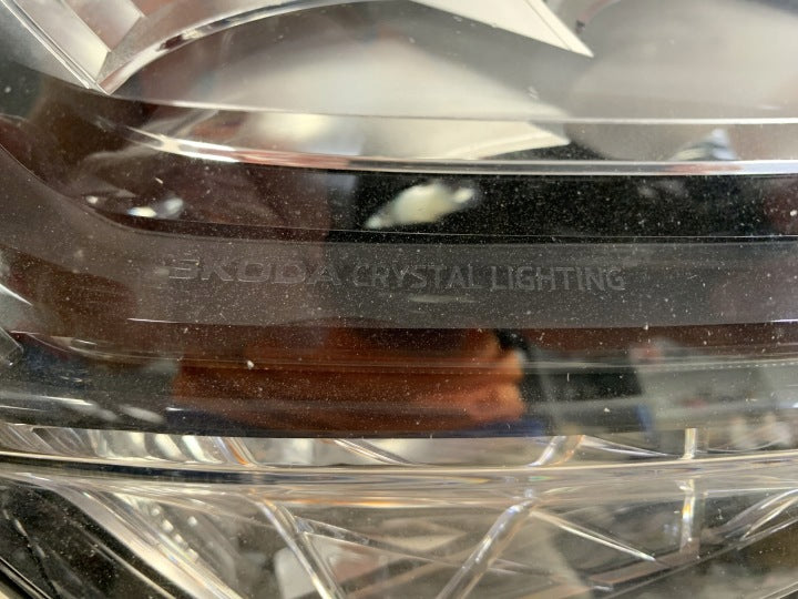 Frontscheinwerfer Skoda Superb III 3V1941016C LED Rechts Scheinwerfer Headlight SCH6929595173gj