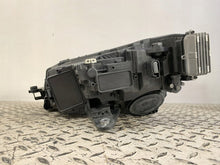 Laden Sie das Bild in den Galerie-Viewer, Frontscheinwerfer Skoda Superb III 3V1941016C LED Rechts Scheinwerfer Headlight SCH6929595173gj