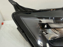 Laden Sie das Bild in den Galerie-Viewer, Frontscheinwerfer VW Transporter Caravelle S741-13E014-CE LED Rechts Headlight SCH6932183272fy