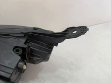 Laden Sie das Bild in den Galerie-Viewer, Frontscheinwerfer VW Transporter Caravelle S741-13E014-CE LED Rechts Headlight SCH6932183272fy