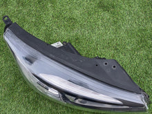 Load image into Gallery viewer, Frontscheinwerfer Kia Sorento III 92102-C5200 Rechts Scheinwerfer Headlight SCH6932371527nu