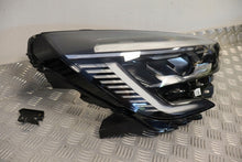 Laden Sie das Bild in den Galerie-Viewer, Frontscheinwerfer Renault Clio I V 260102407R LED Rechts Scheinwerfer Headlight SCH6933422199sg