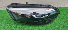 Laden Sie das Bild in den Galerie-Viewer, Frontscheinwerfer Mercedes-Benz W177 A1779065704 Links Scheinwerfer Headlight SCH6935229027td