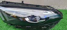 Laden Sie das Bild in den Galerie-Viewer, Frontscheinwerfer Mercedes-Benz W177 A1779065704 Links Scheinwerfer Headlight SCH6935229027td