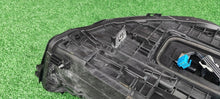 Laden Sie das Bild in den Galerie-Viewer, Frontscheinwerfer Mercedes-Benz W177 A1779065704 Links Scheinwerfer Headlight SCH6935229027td