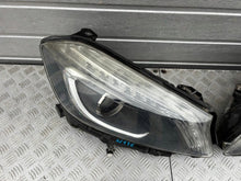 Laden Sie das Bild in den Galerie-Viewer, Frontscheinwerfer Mercedes-Benz W176 A1768201161 LED Links Headlight SCH6939856544wv