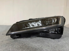 Laden Sie das Bild in den Galerie-Viewer, Frontscheinwerfer Skoda Superb III 3V1941016D LED Links Scheinwerfer Headlight SCH6940106154nf
