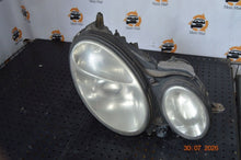 Laden Sie das Bild in den Galerie-Viewer, Frontscheinwerfer Mercedes-Benz W211 16156400RE Rechts Scheinwerfer Headlight SCH6941904677su