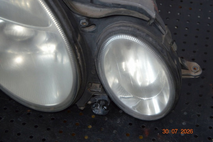Frontscheinwerfer Mercedes-Benz W211 16156400RE Rechts Scheinwerfer Headlight SCH6941904677su