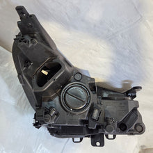 Load image into Gallery viewer, Frontscheinwerfer Opel Astra K 39081892 Links Scheinwerfer Headlight SCH6942015721mk