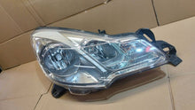 Laden Sie das Bild in den Galerie-Viewer, Frontscheinwerfer Citroën C3 I 9673814380 9677033880 Rechts Headlight SCH6942558498pg