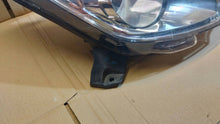 Laden Sie das Bild in den Galerie-Viewer, Frontscheinwerfer Citroën C3 I 9673814380 9677033880 Rechts Headlight SCH6942558498pg
