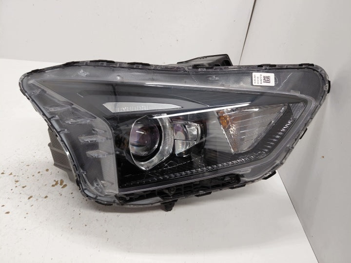 Frontscheinwerfer Hyundai Bayon 92102Q0500 Rechts Scheinwerfer Headlight SCH6945440893ce