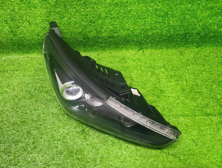 Frontscheinwerfer Hyundai I30 G492121060 LED Rechts Scheinwerfer Headlight SCH6947382844xo
